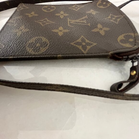 Louis Vuitton 1988 Monogram Pochette Secret M45484 – Vintage Collector’s Piece - Picture 7 of 9